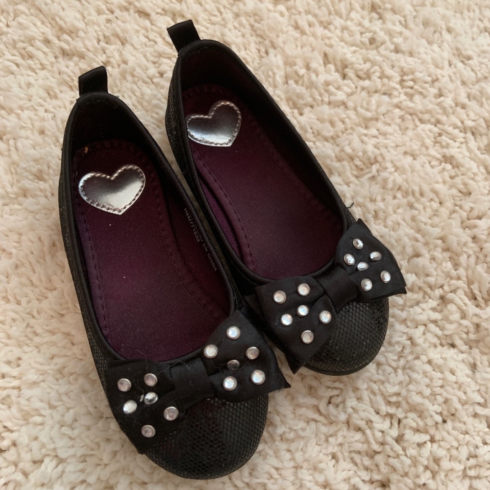 H&M studded black shoes